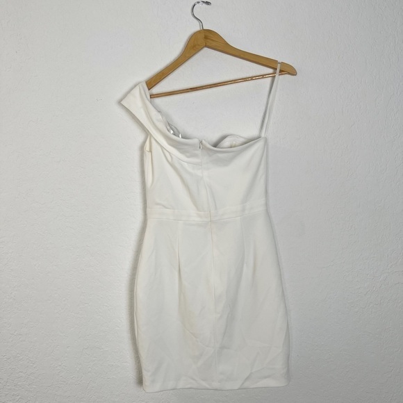 AQUA One Shoulder Scuba Crêpe Dress - Picture 6 of 9